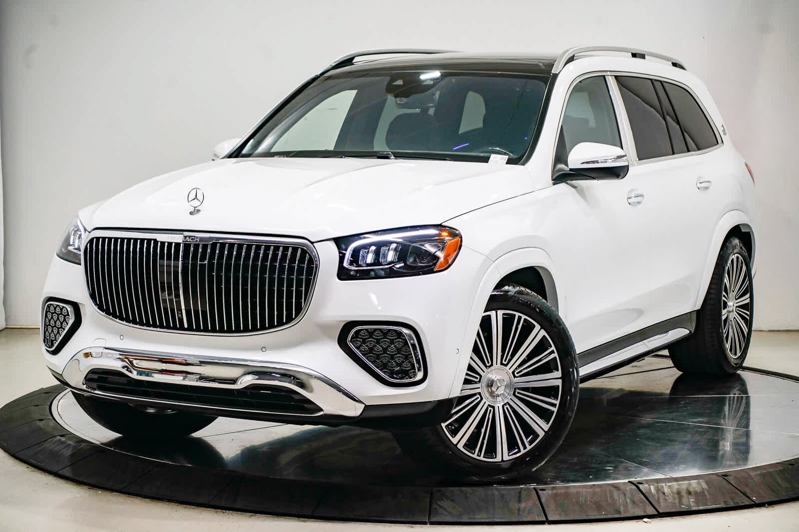 New 2026 Mercedes-Benz Maybach GLS 600 4MATIC