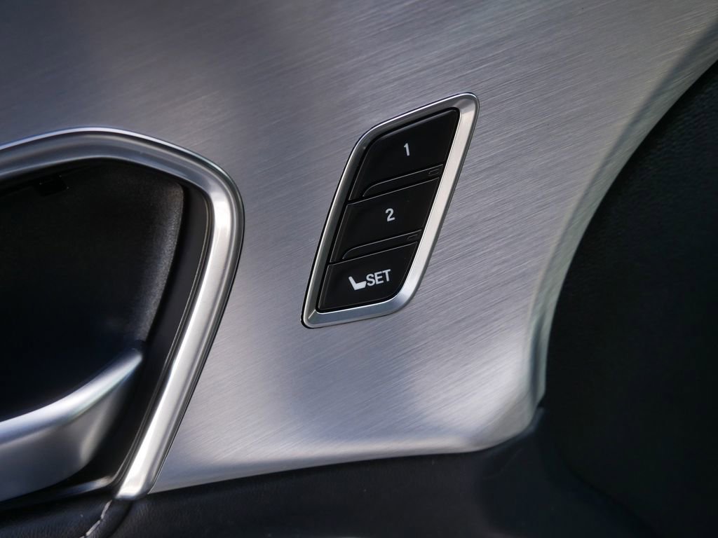 Used 2024 Acura RDX w/ Technology Package image 16