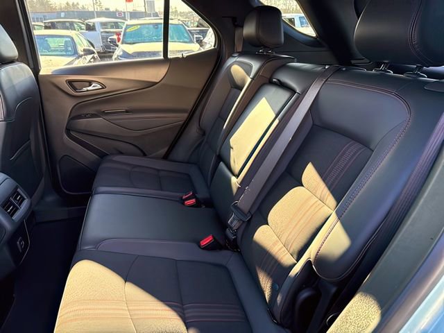 Used 2022 Chevrolet Equinox RS image 17