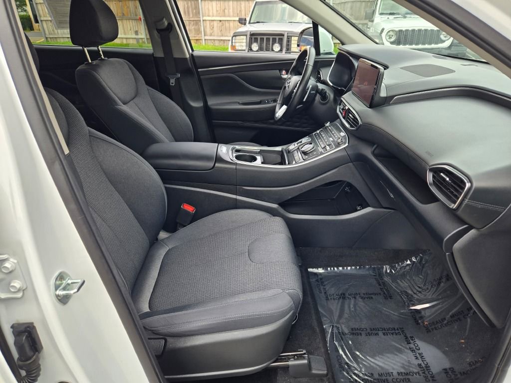 Used 2023 Hyundai Santa Fe SEL image 5