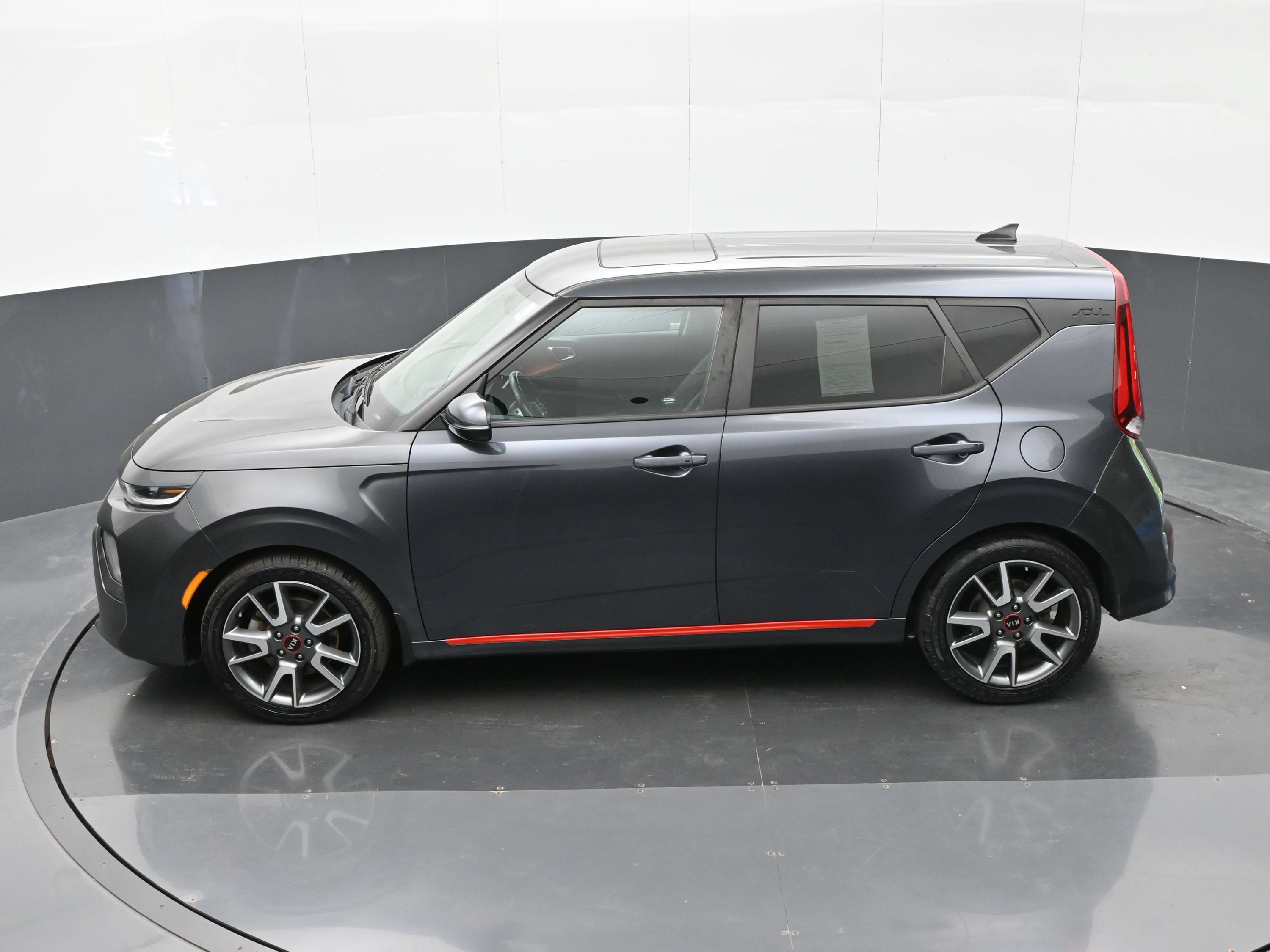 Used 2020 Kia Soul GT-Line Turbo FWD image 35