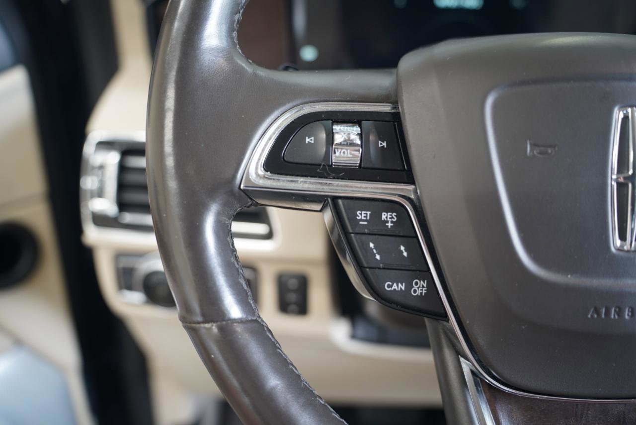 Used 2021 Lincoln Navigator L Reserve w/ Luxury Package AWD/4WD image 14