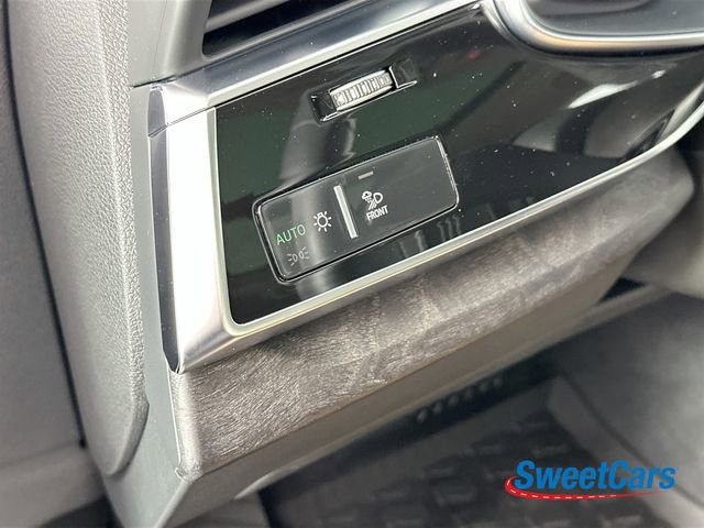 Used 2025 Audi Q8 Prestige image 22