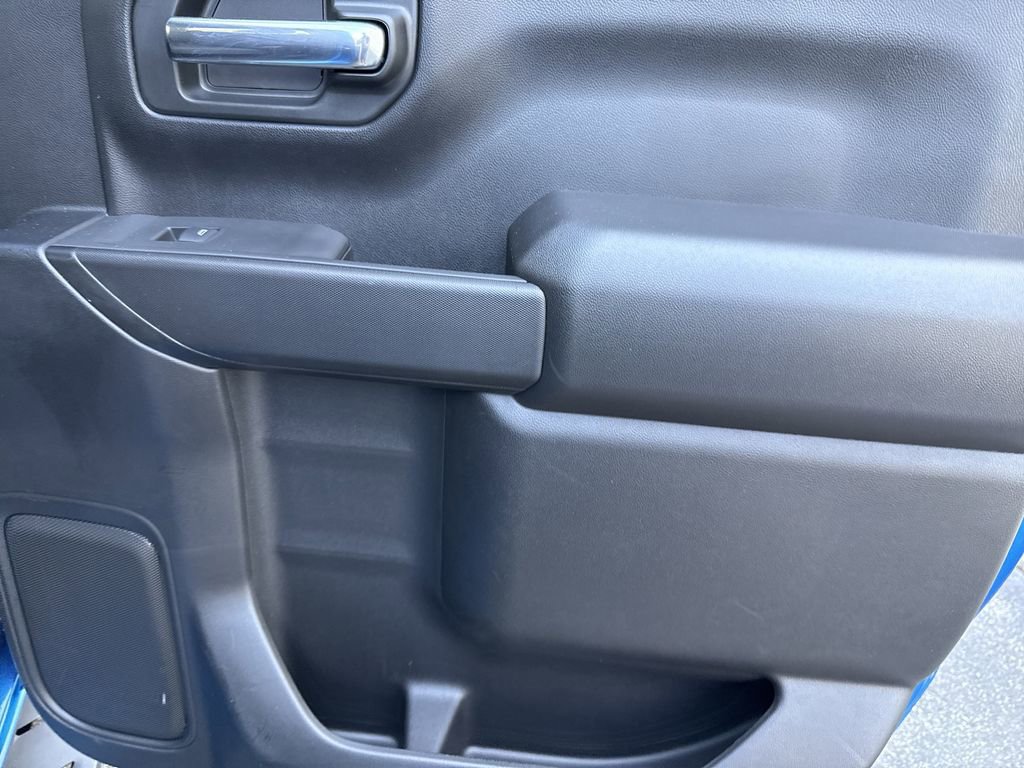 Used 2024 Chevrolet Silverado 1500 Custom w/ LPO, Dark Essentials Package image 17