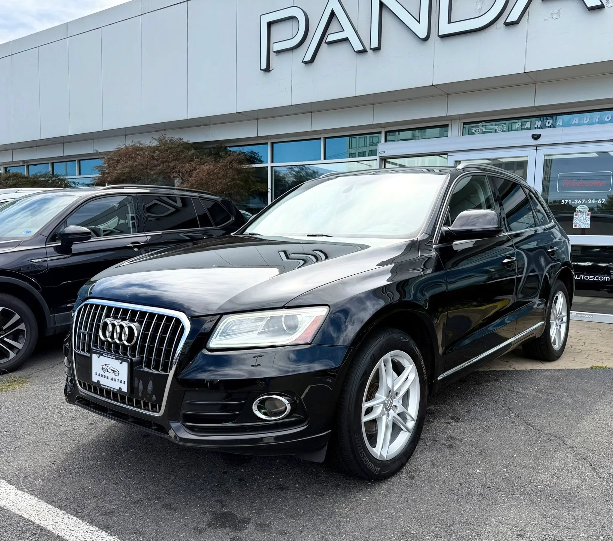 Used 2015 Audi Q5 2.0T Premium Plus w/ Technology Package AWD/4WD image 3