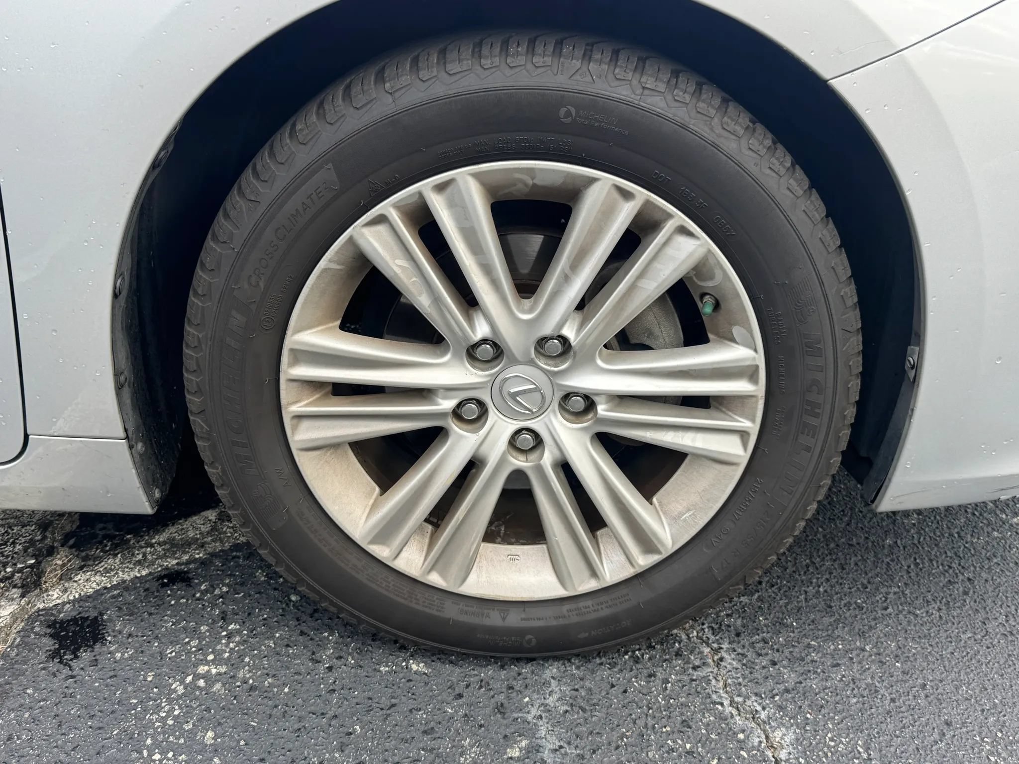 Used 2014 Lexus ES 350 w/ Premium Package FWD image 9