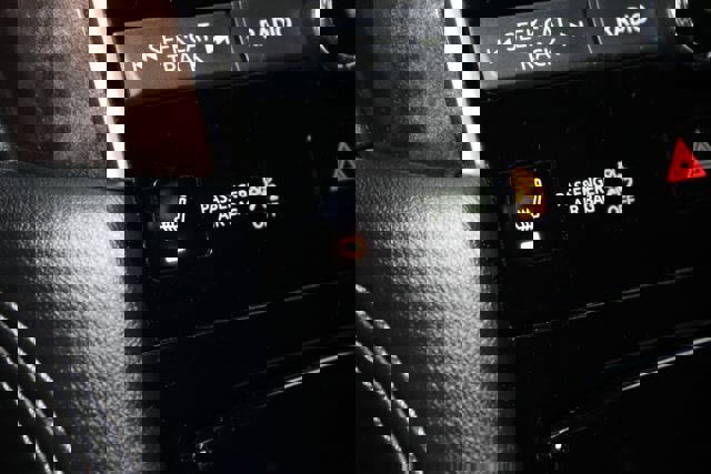 Used 2014 INFINITI Q50 Premium w/ Deluxe Technology Package image 19