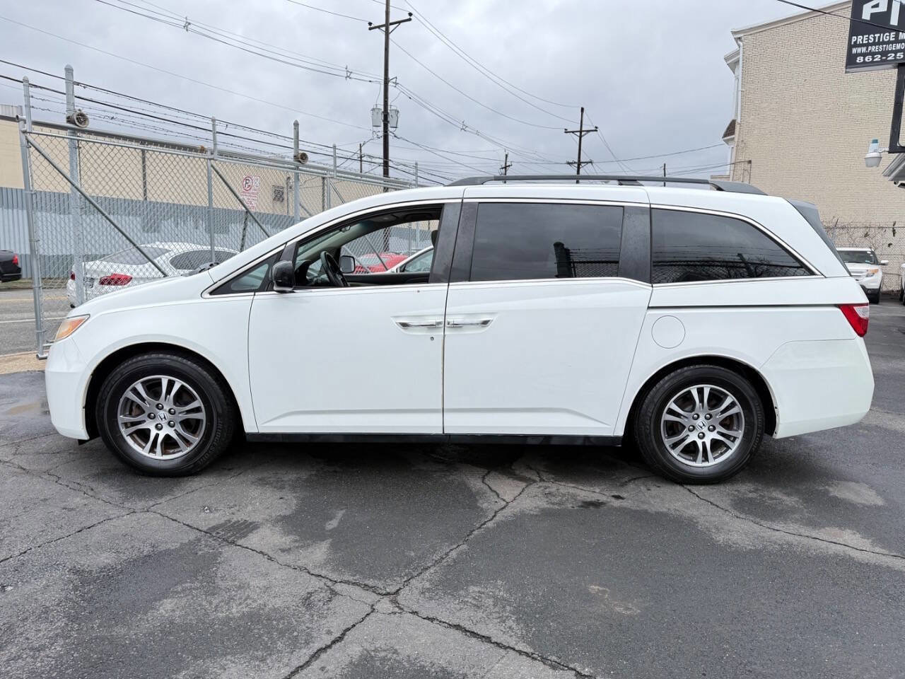 Used 2012 Honda Odyssey EX-L image 2