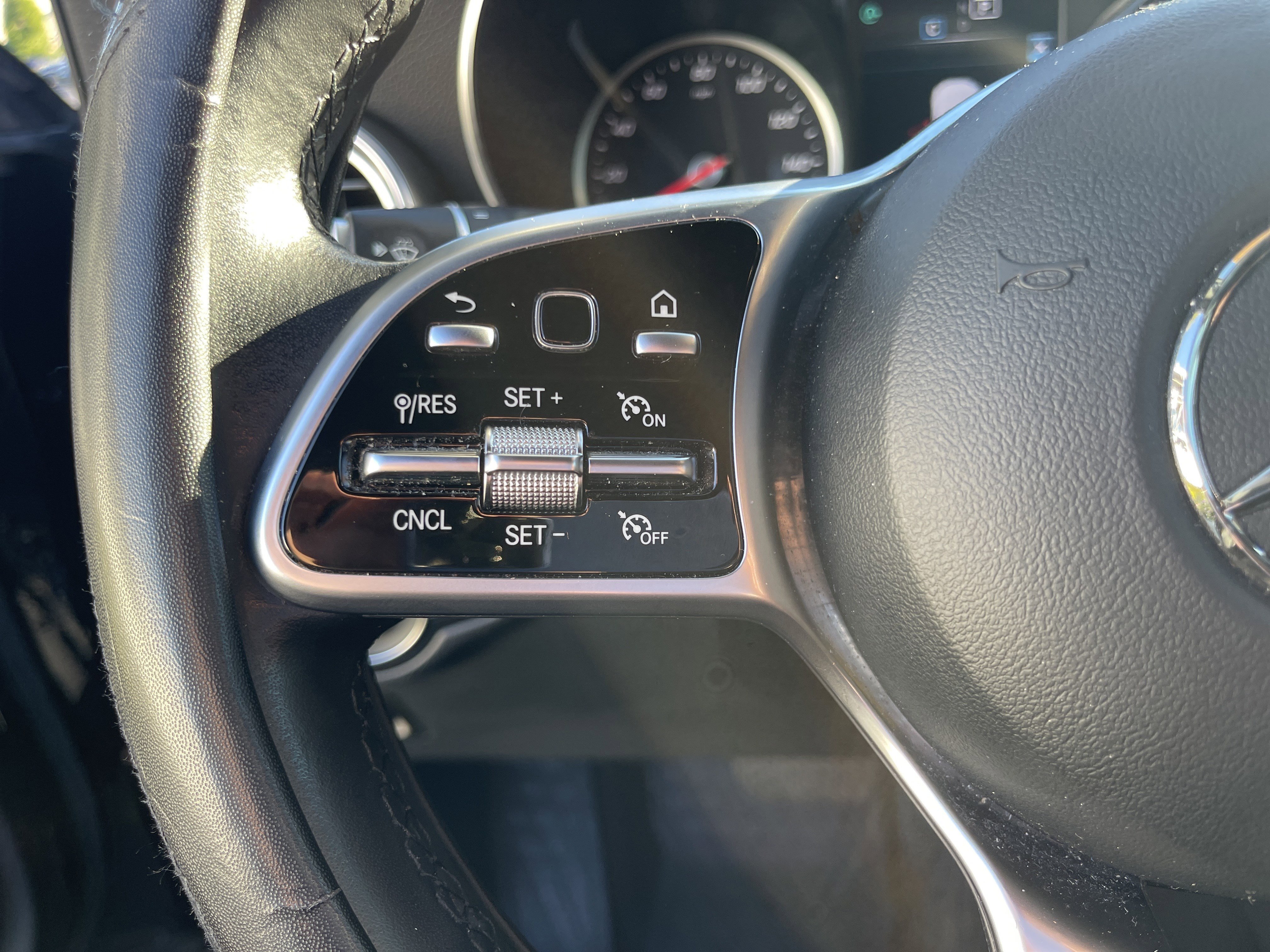 Certified 2021 Mercedes-Benz GLC 300 4MATIC image 19