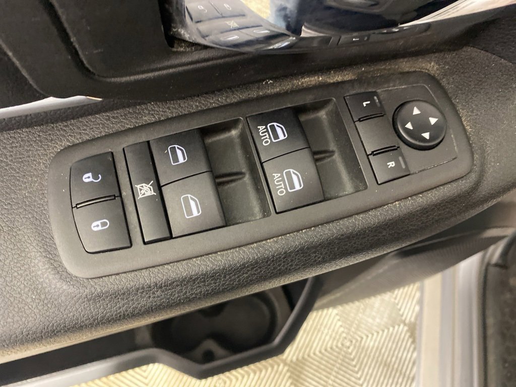 Used 2022 RAM 1500 Classic Warlock image 15