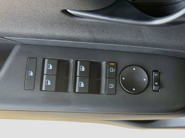 New 2027 Hyundai Kona SEL Sport FWD image 17