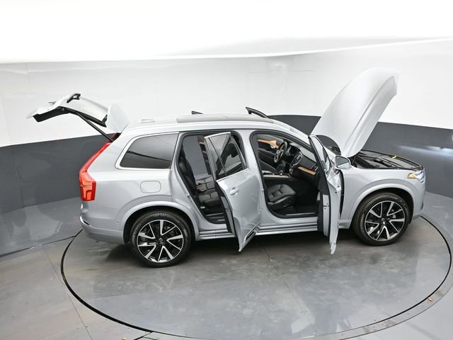 Used 2024 Volvo XC90 B5 Plus w/ Protection Package Premier image 41