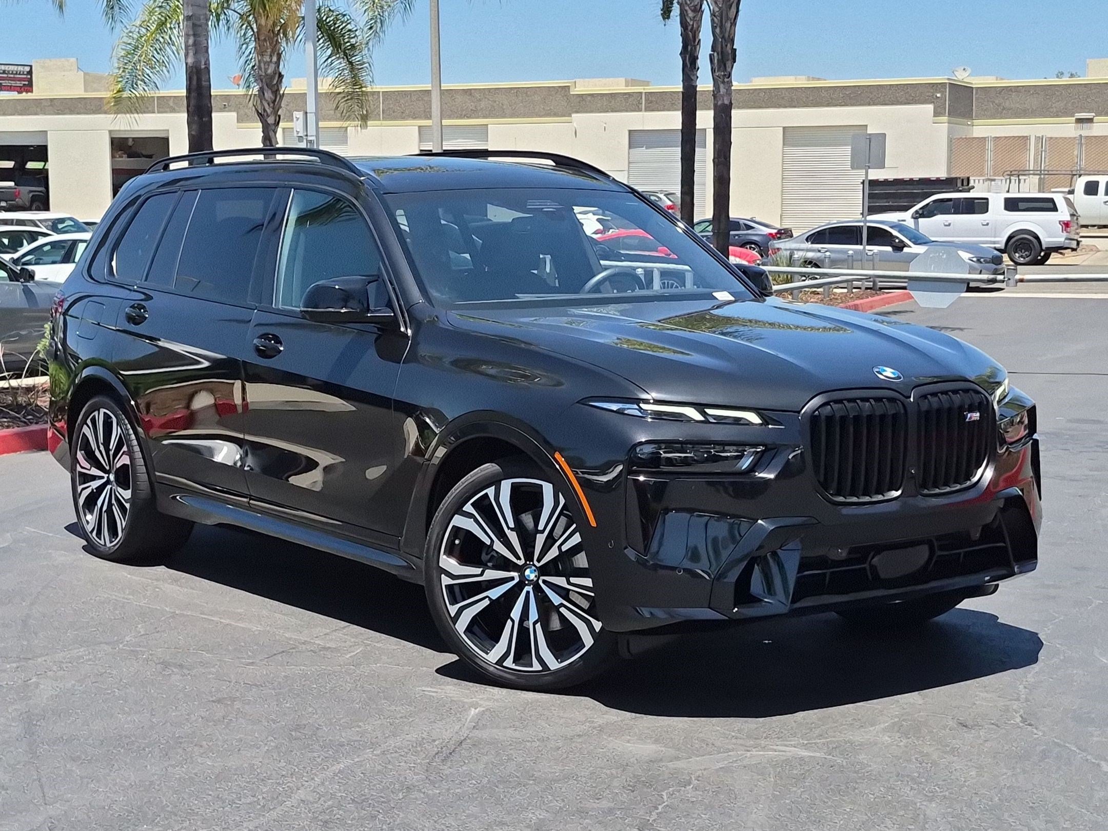 Used 2026 BMW X7 M60i AWD/4WD image 2