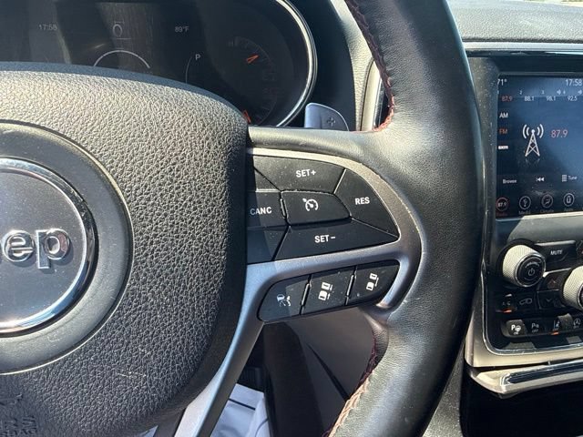 Used 2018 Jeep Grand Cherokee Trailhawk w/ Trailhawk Luxury Group AWD/4WD image 19