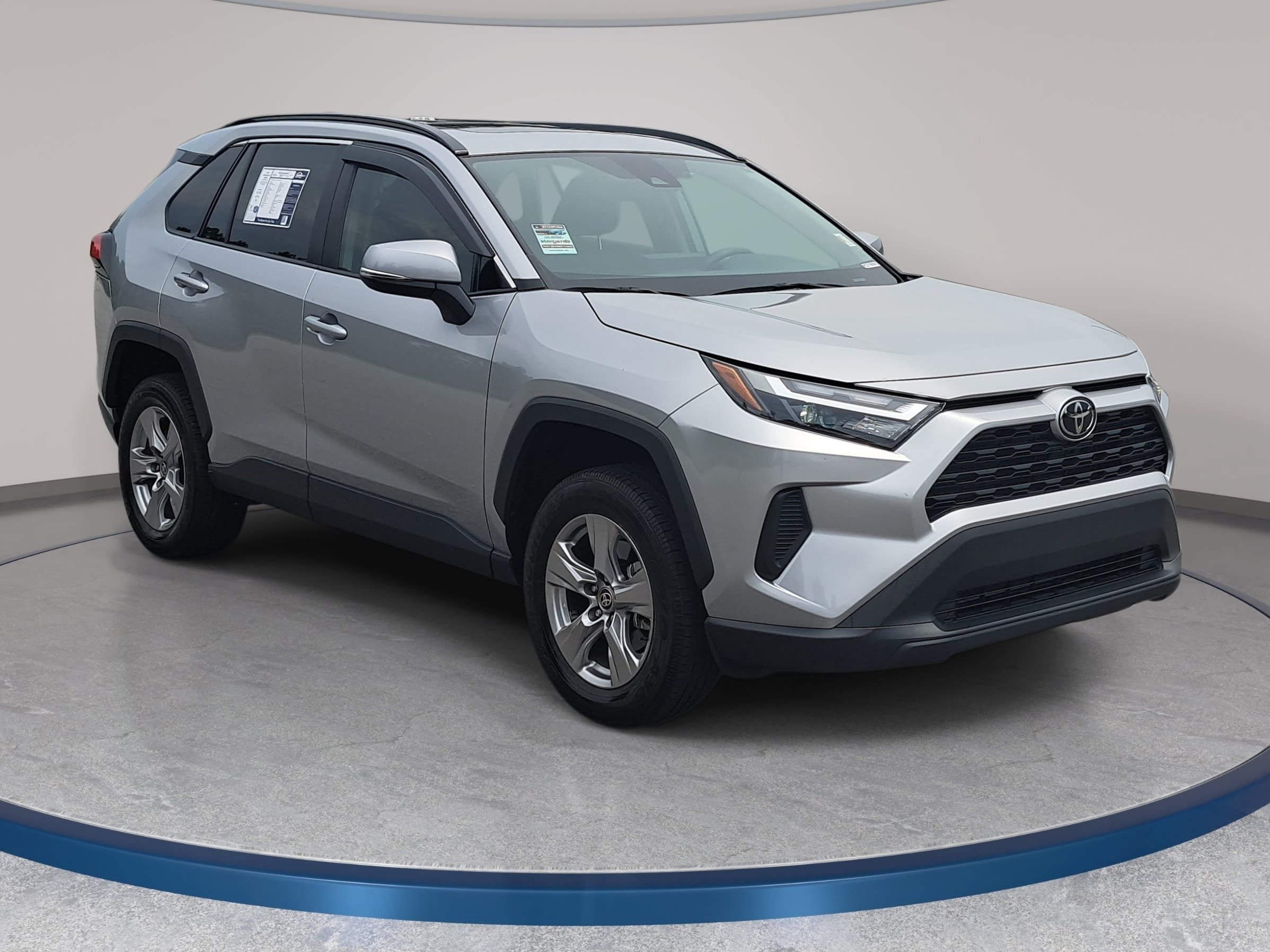 Used 2023 Toyota RAV4 XLE w/ Convenience Package AWD/4WD image 3