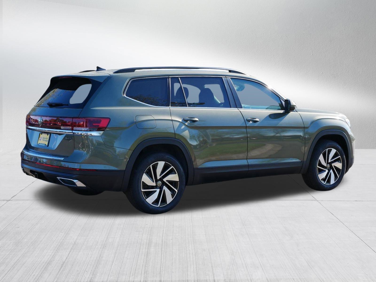 New 2026 Volkswagen Atlas SE AWD/4WD image 4