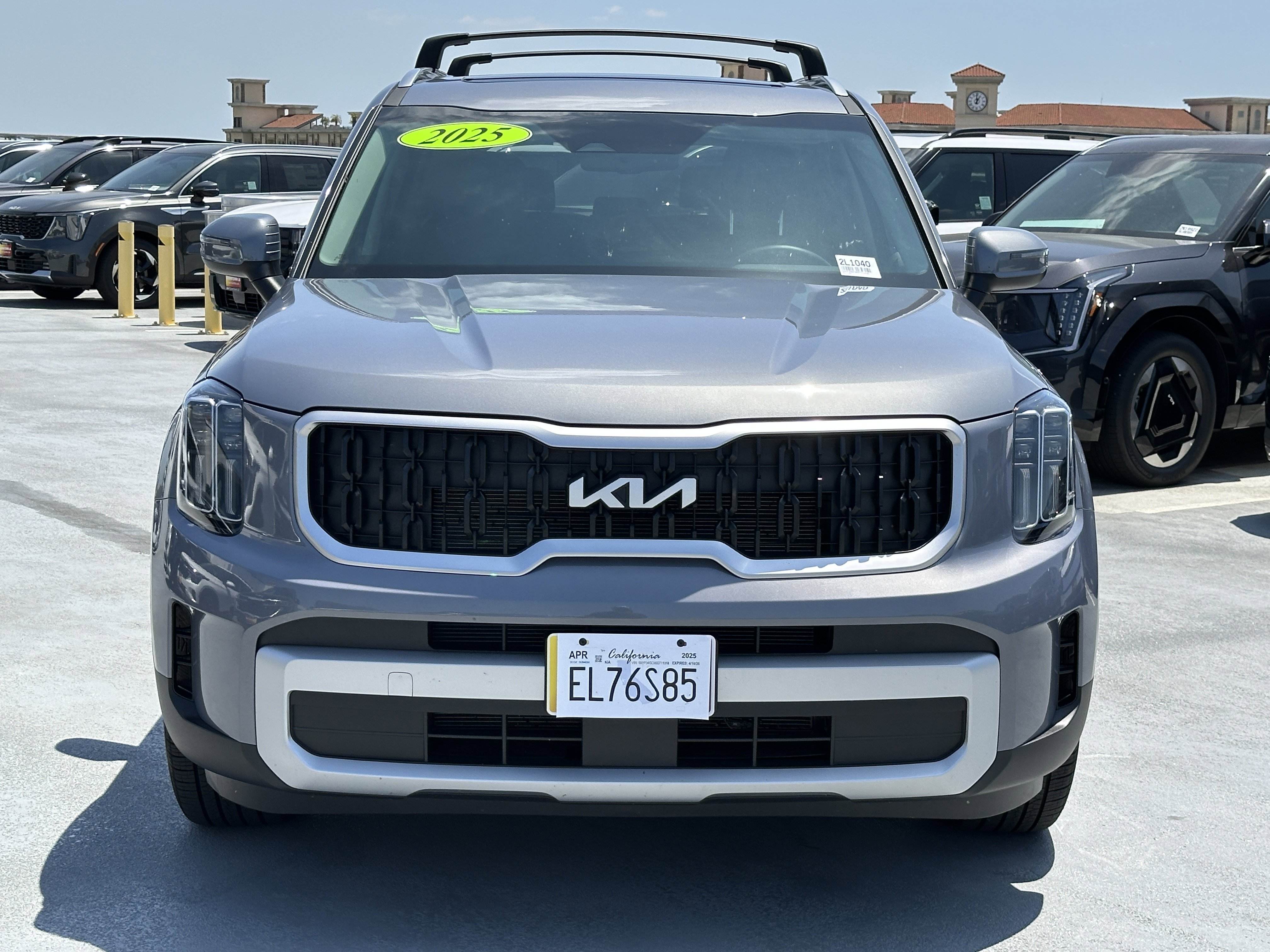 Certified 2025 Kia Telluride EX FWD image 12