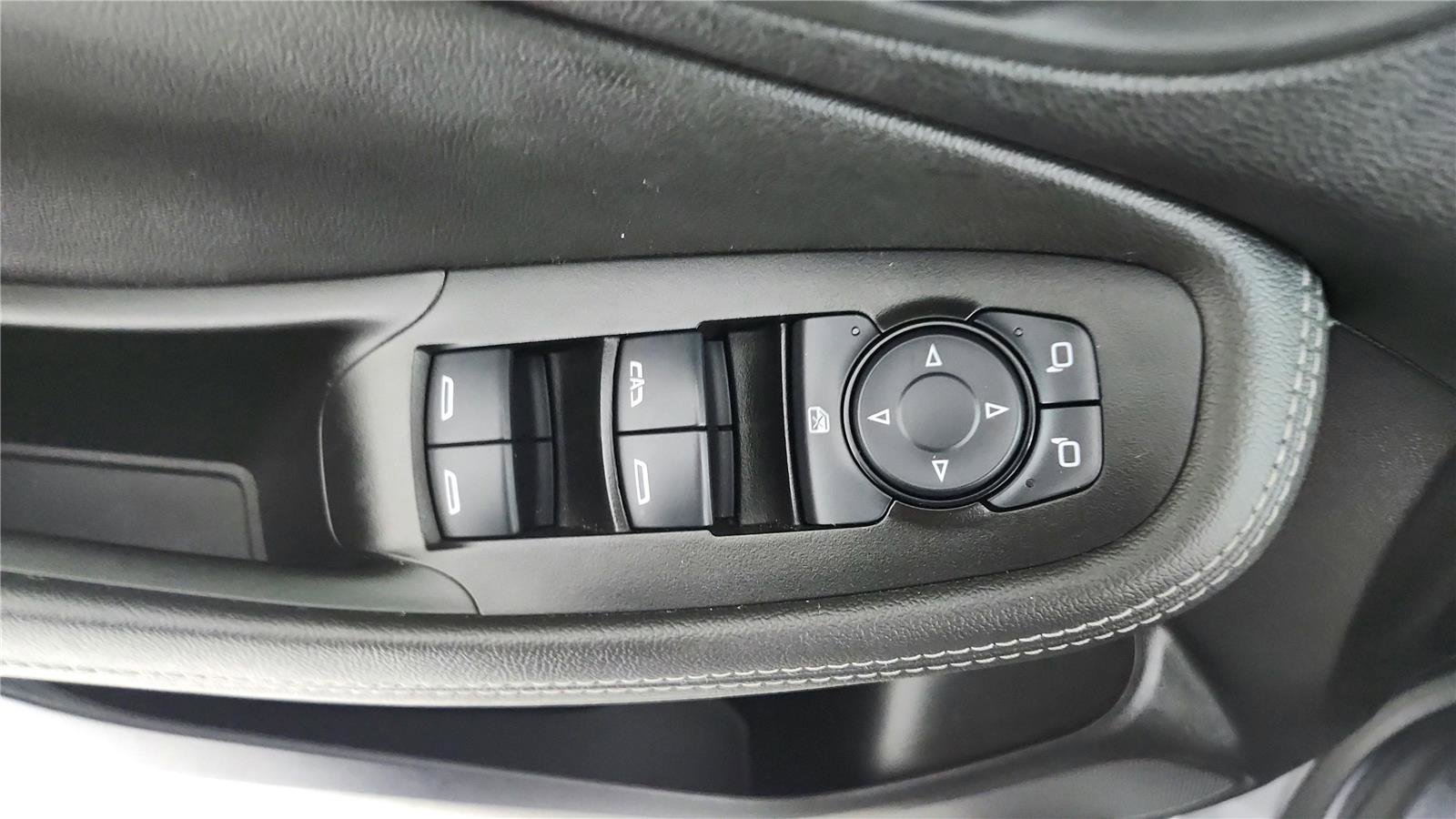 Used 2024 Buick Encore GX Sport Touring FWD image 10