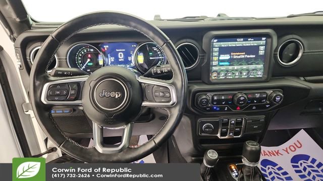 Used 2022 Jeep Wrangler Unlimited Sahara w/ Cold Weather Group image 14