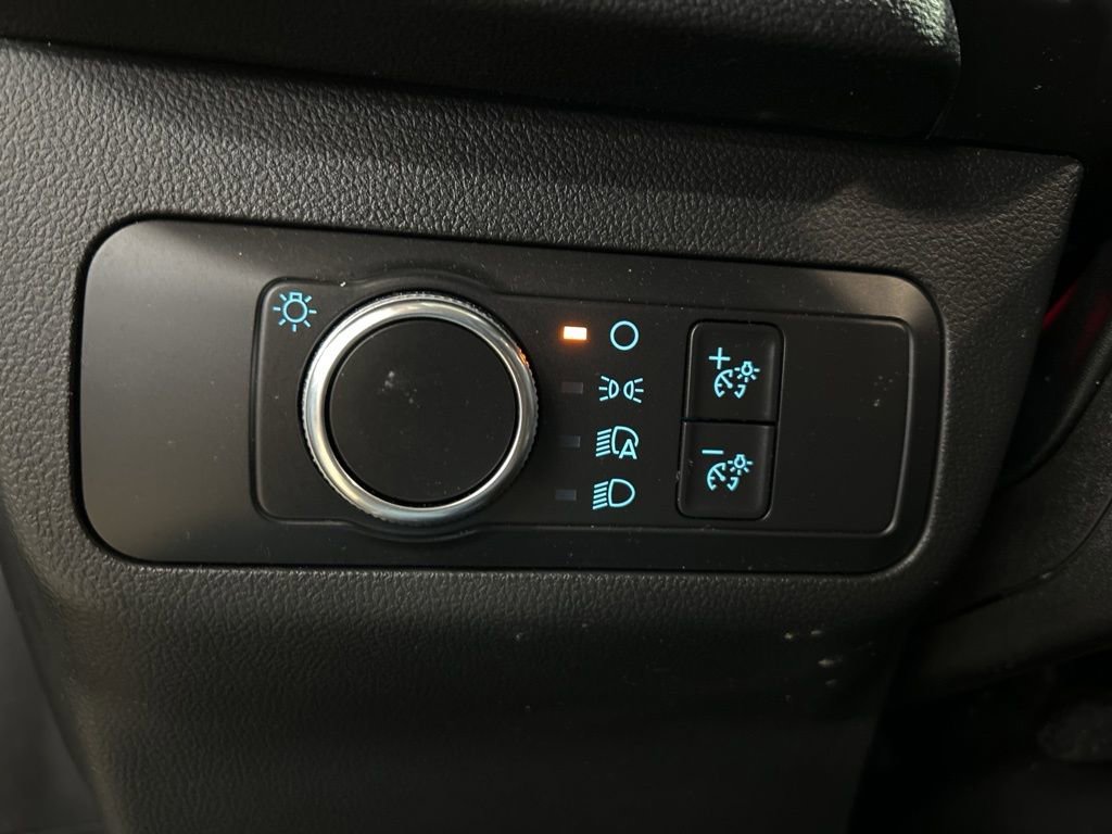 Used 2021 Ford Escape SE w/ Cold Weather Package image 15