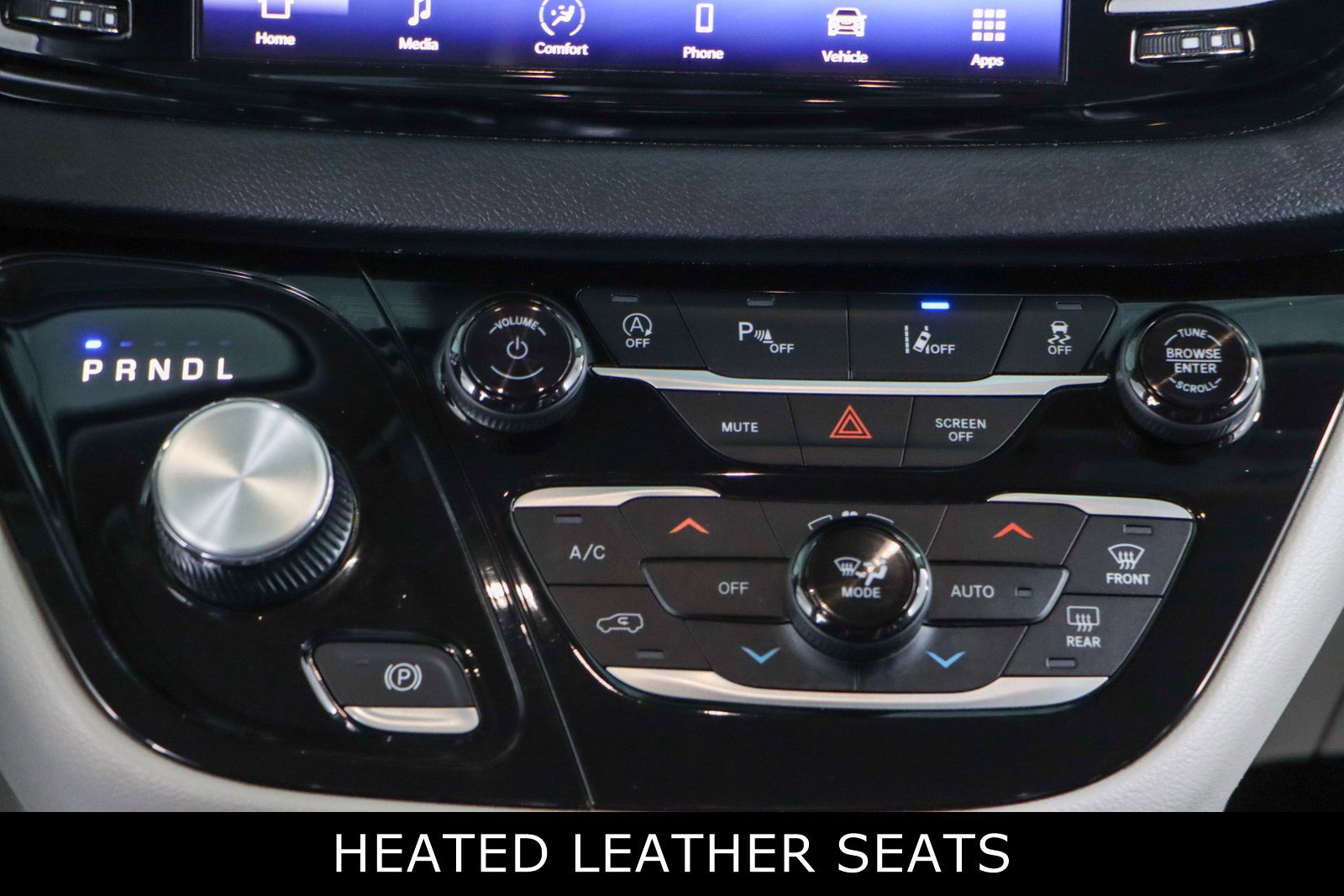 Used 2023 Chrysler Pacifica Touring-L image 20