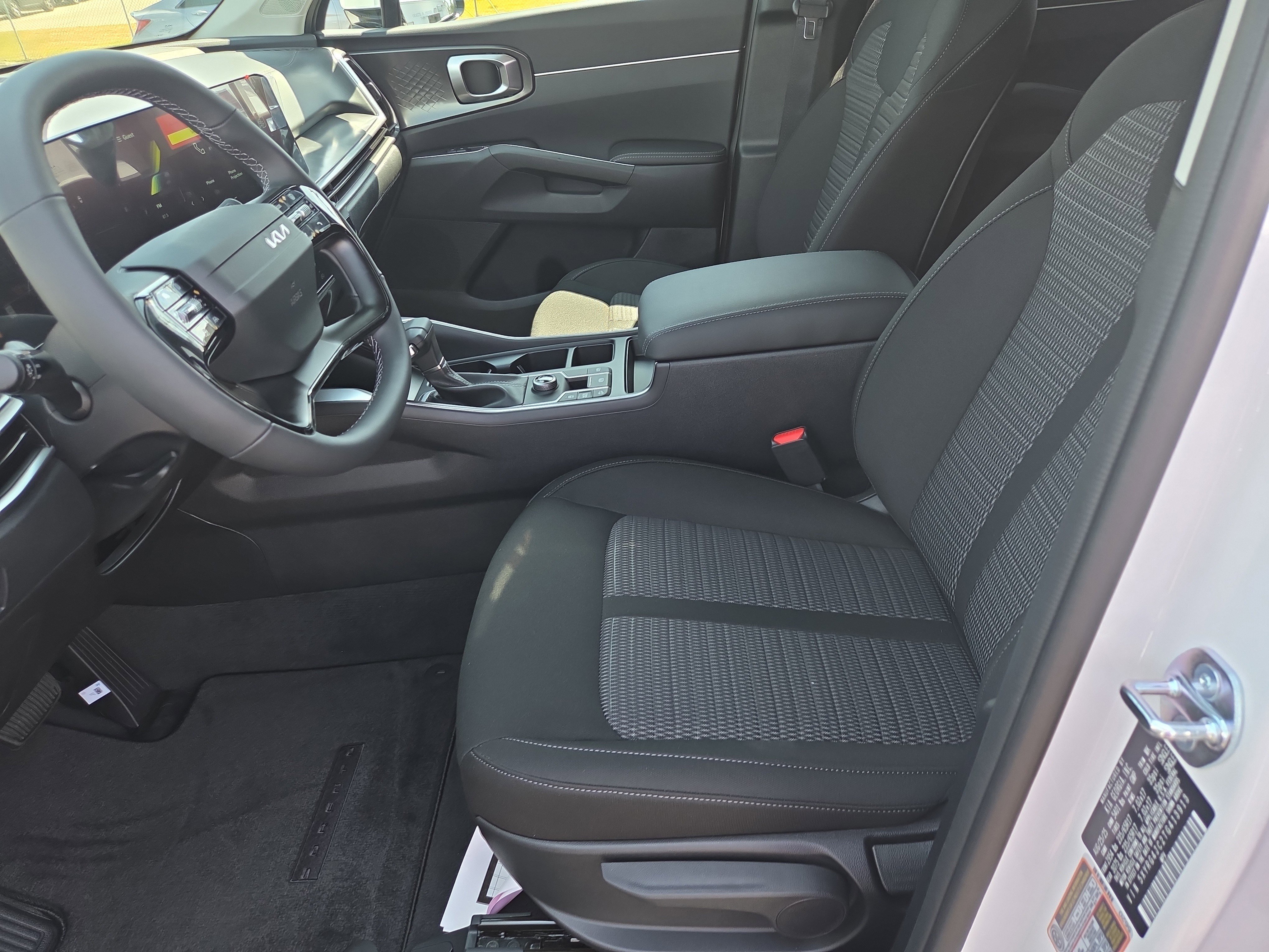 New 2026 Kia Sorento LX image 4