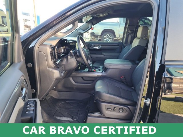 Used 2024 Chevrolet Silverado 1500 ZR2 image 27