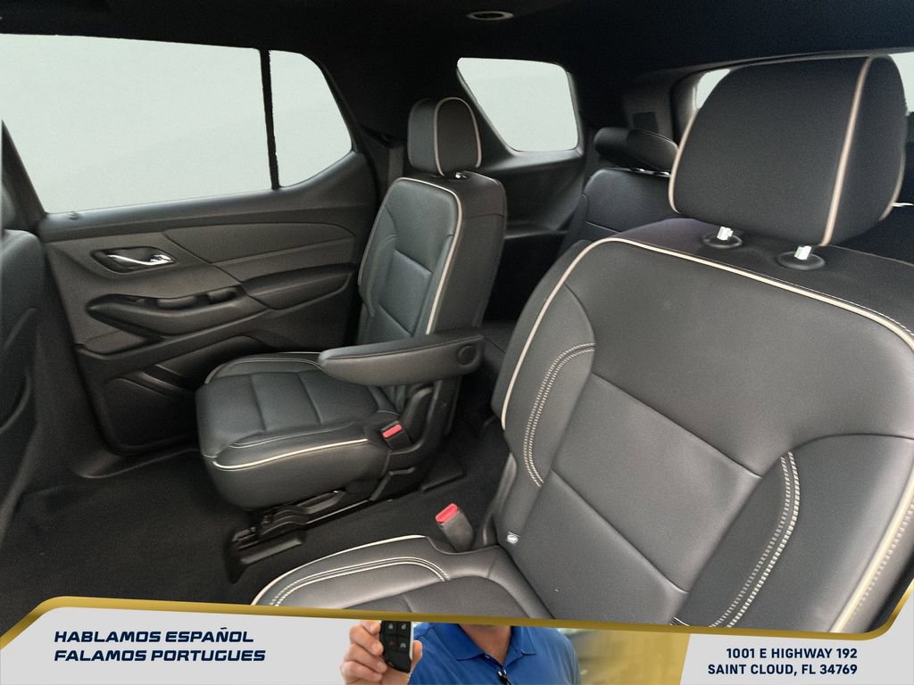 Used 2023 Chevrolet Traverse Premier w/ LPO, Cargo Package image 27