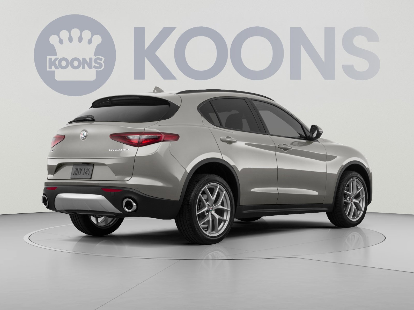 Used 2018 Alfa Romeo Stelvio Sport w/ Quick Order Package 22J Sport AWD/4WD image 4