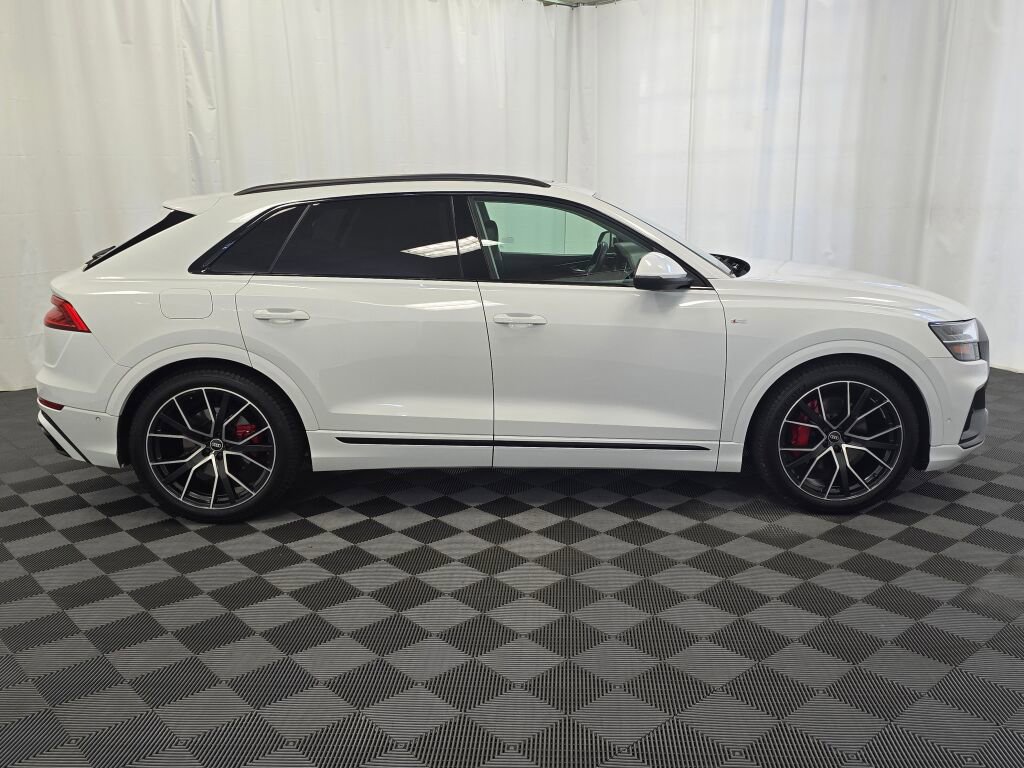 Used 2021 Audi Q8 Prestige w/ Prestige Package image 7