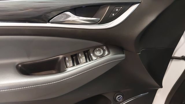 Used 2022 Buick Enclave Essence FWD image 20