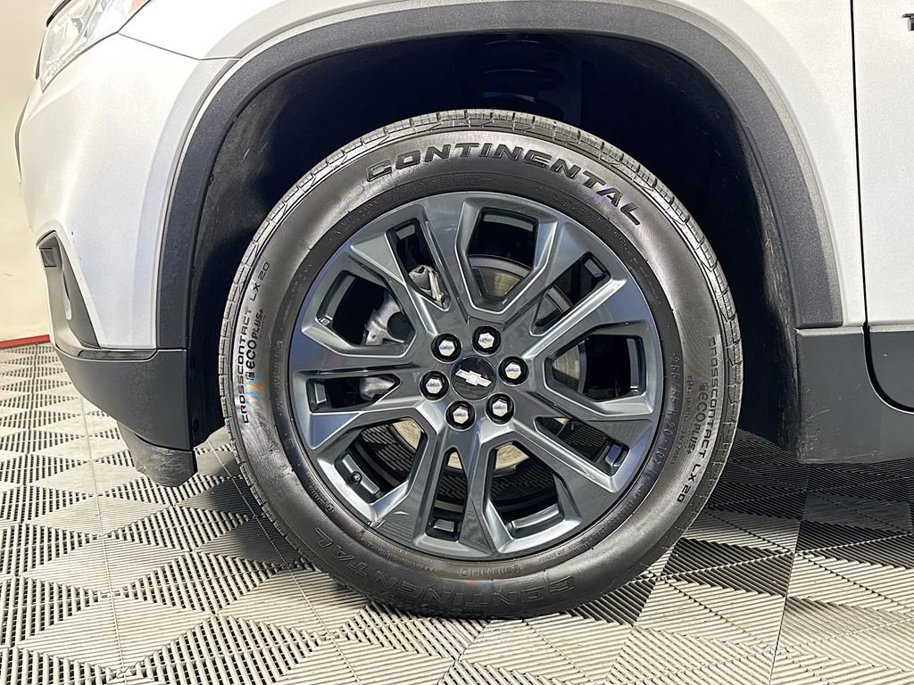 Used 2021 Chevrolet Traverse RS AWD/4WD image 32