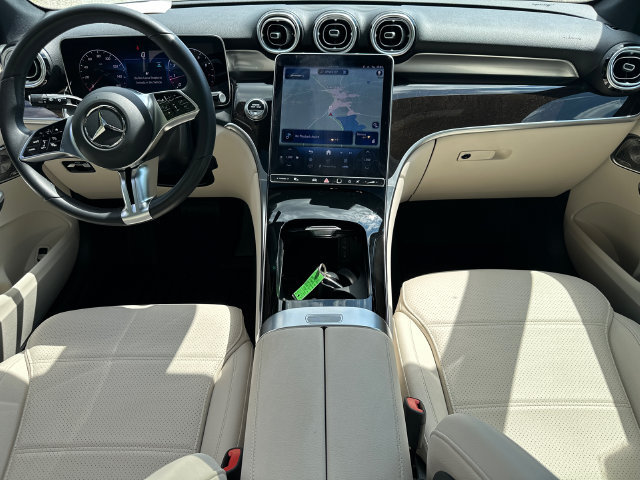 Used 2026 Mercedes-Benz GLC 300 4MATIC image 23