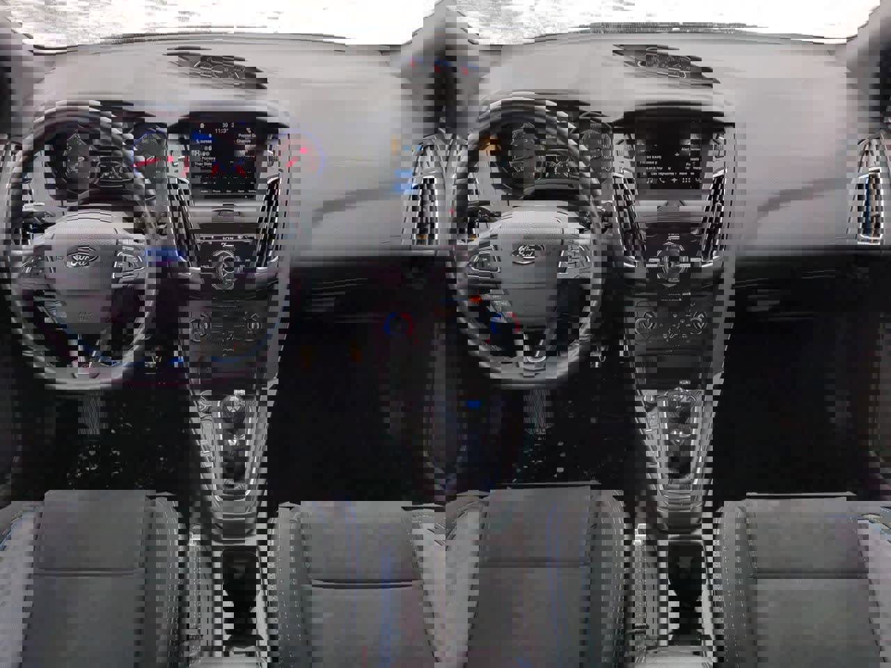 Used 2017 Ford Focus RS image 15