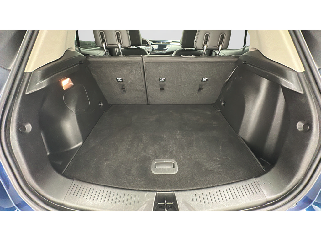 Used 2020 Buick Encore GX Preferred w/ Cold Weather Comfort Package AWD/4WD image 22
