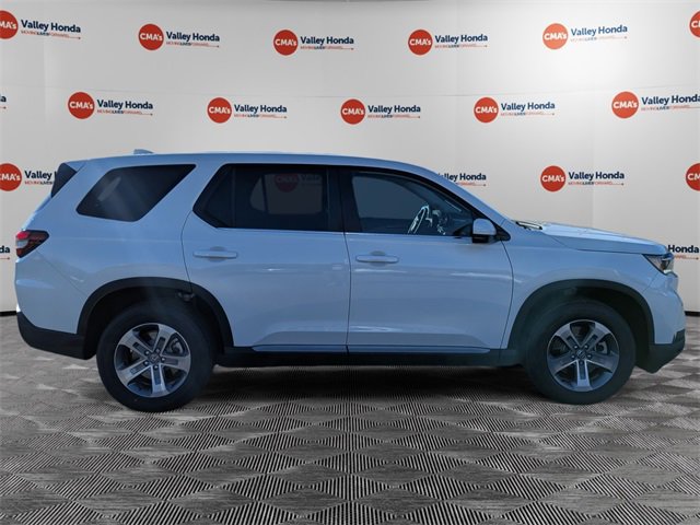 New 2025 Honda Pilot EX-L image 4