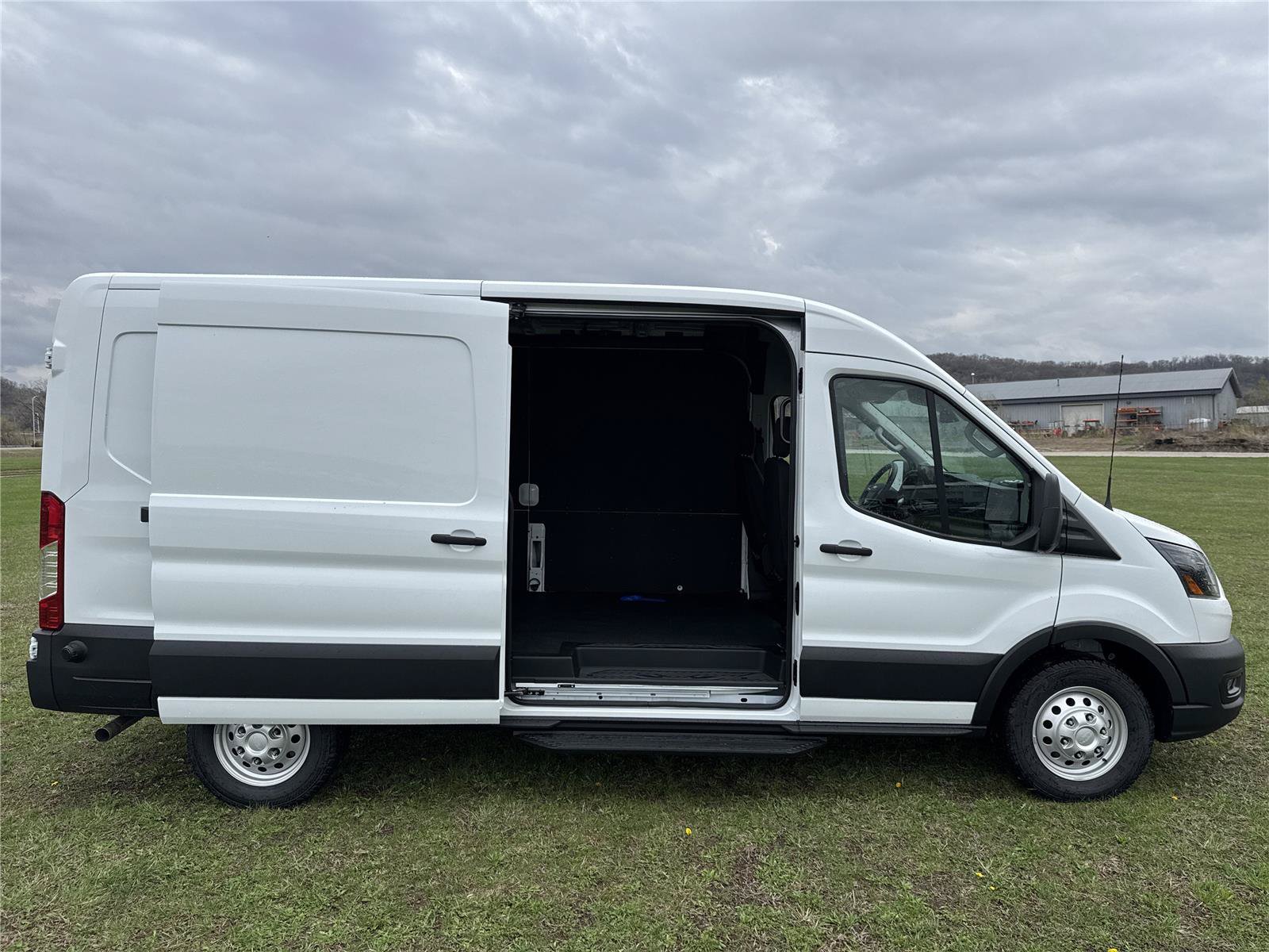New 2026 Ford Transit 250 148 Medium Roof Extended AWD w/ Exterior Upgrade Package image 7