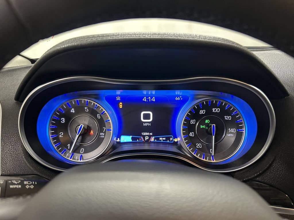 Used 2023 Chrysler 300 Touring L w/ Popular Equipment Group AWD/4WD image 13