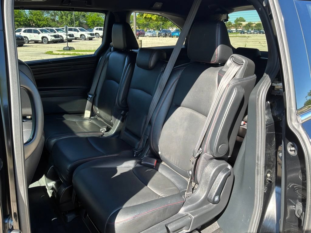 Used 2023 Honda Odyssey Sport image 18