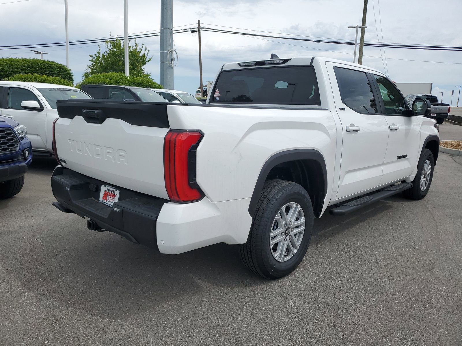 Certified 2026 Toyota Tundra SR5 w/ SR5 Premium Package AWD/4WD image 4