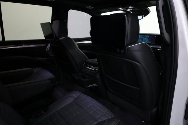 Used 2025 Cadillac Escalade V image 99