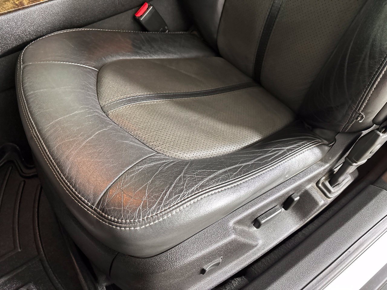 Used 2012 Cadillac CTS V w/ Wood Trim Package RWD image 12