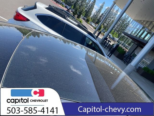 Used 2022 Tesla Model Y Long Range AWD/4WD image 21
