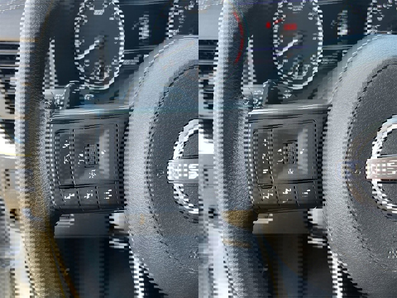 Certified 2024 Nissan Rogue S image 10