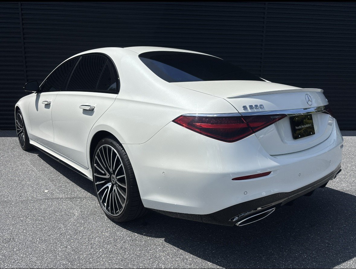 Used 2023 Mercedes-Benz S 580 4MATIC Sedan image 3