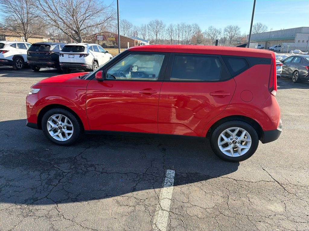 Used 2021 Kia Soul S image 6