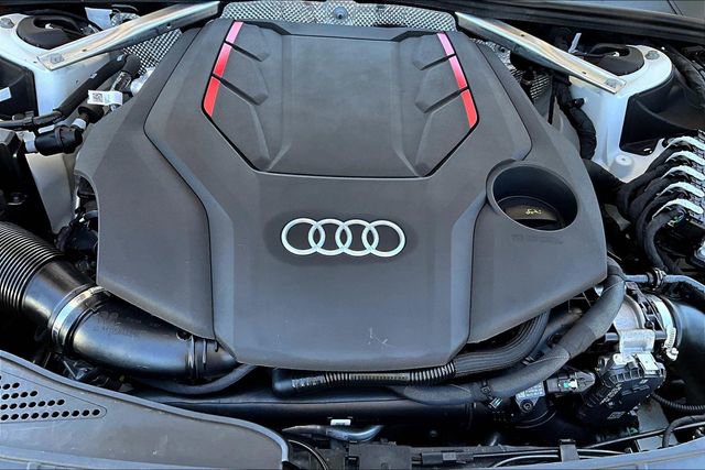 Used 2023 Audi S4 Premium Plus w/ Premium Plus Package AWD/4WD image 34