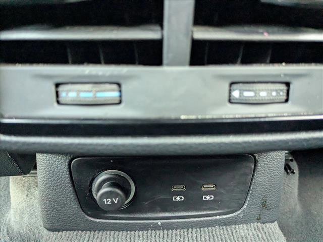 Used 2020 Audi Q3 2.0T Premium w/ Convenience Package image 18