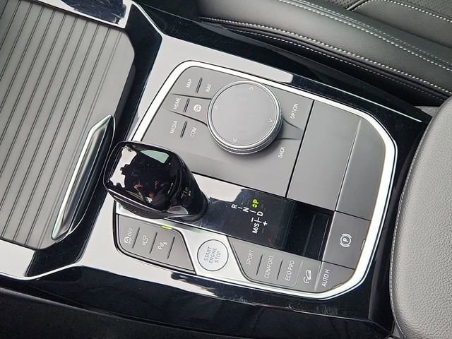 Used 2024 BMW X3 M40i w/ Parking Assistance Package AWD/4WD image 16