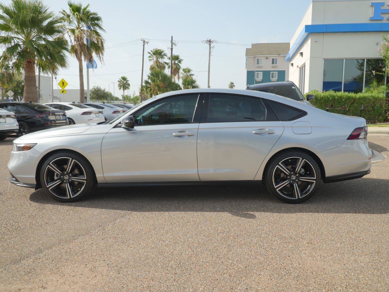 Used 2026 Honda Accord SE image 15